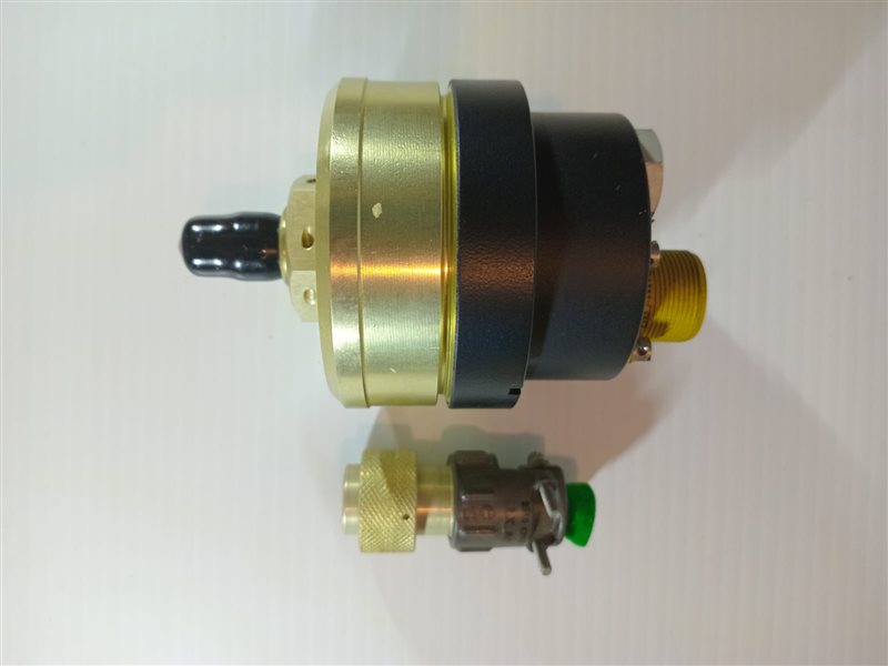 Instruments - Let Kunovice LUN1558-8 , OIL PRESSURE TRANSMITTER - FOR SALE