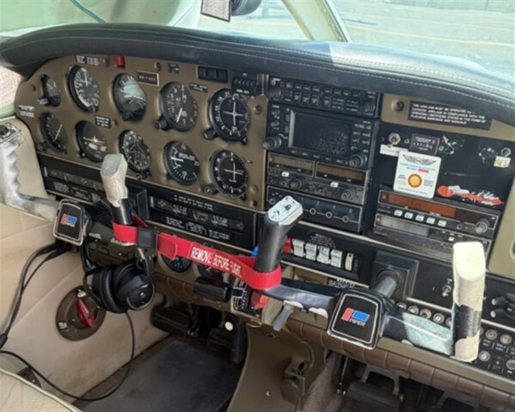 1977 Piper Arrow III Aircraft