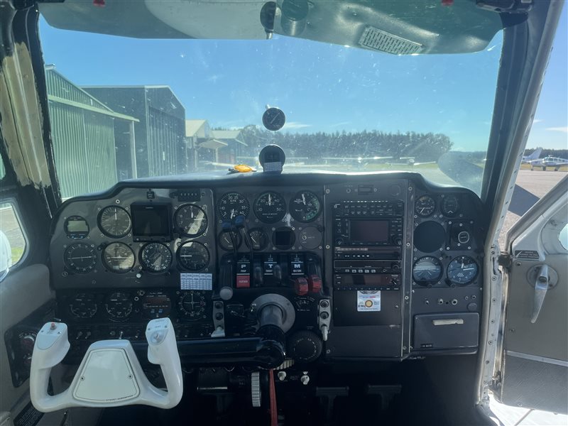 1963 Beechcraft Baron 55 B Aircraft