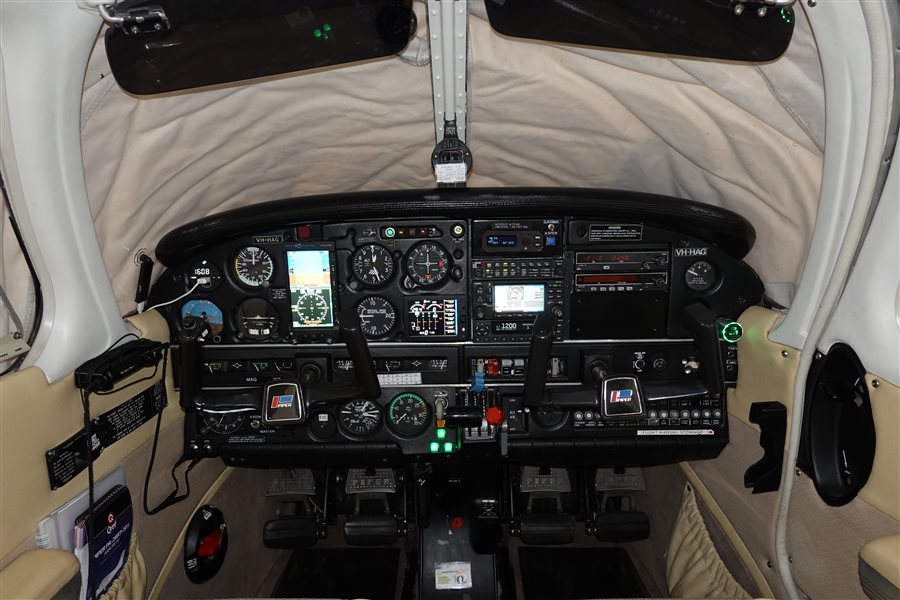 1980 Piper Arrow IV Aircraft