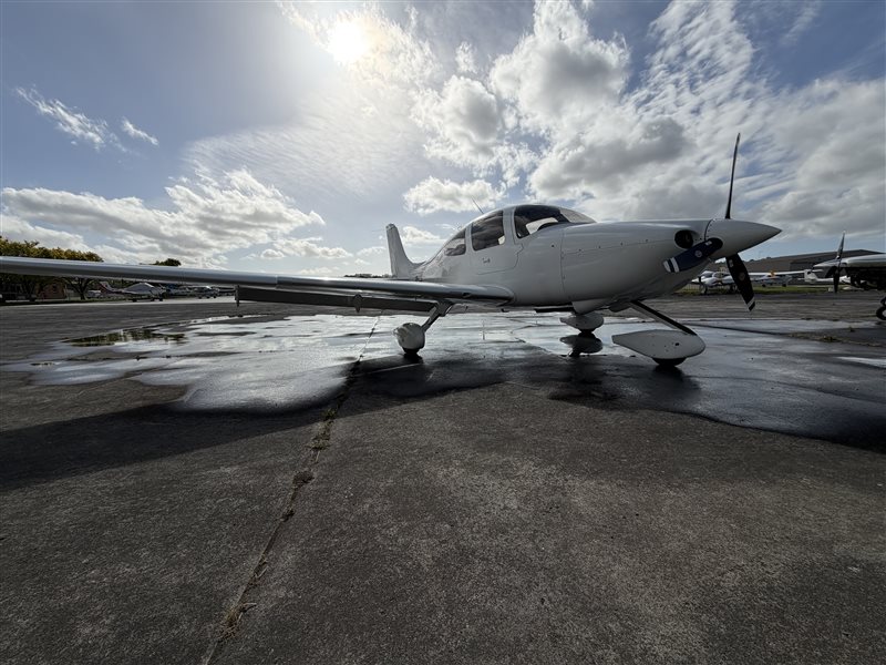 2004 Cirrus SR20 G2
