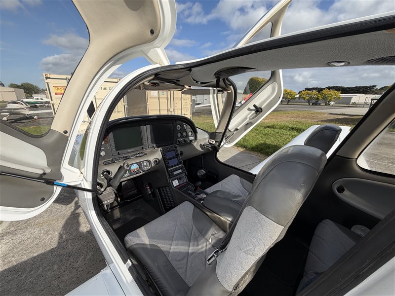 2004 Cirrus SR20 G2