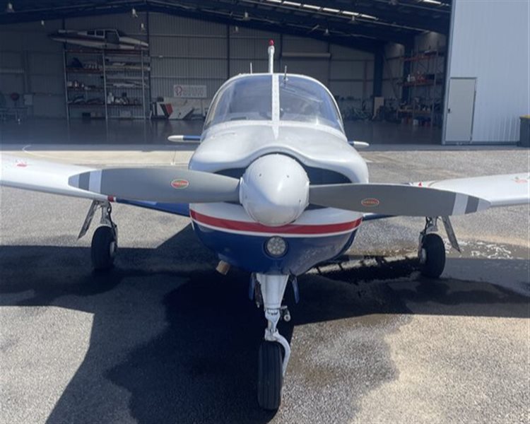 1968 Piper Arrow Aircraft