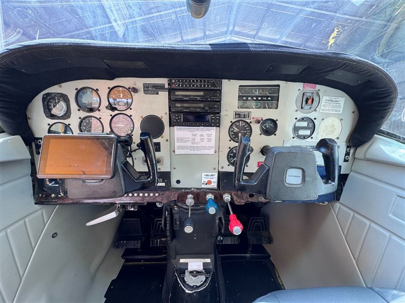 1976 Cessna 206 Stationair F