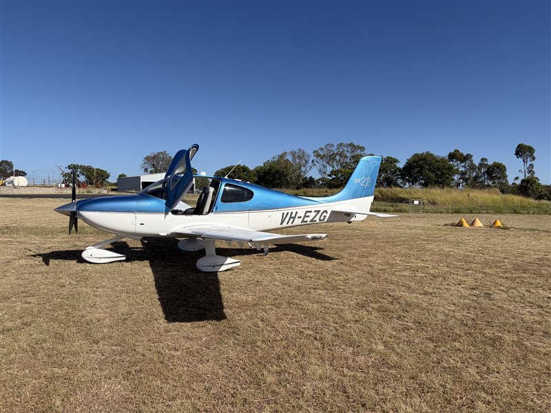 2014 Cirrus SR22 Aircraft