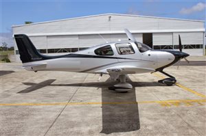 2014 Cirrus SR22 GTS Platinum