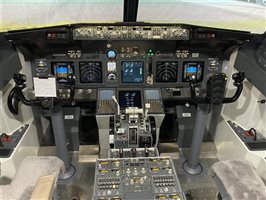 Training Aids - Boeing 737-800 Flight Sim