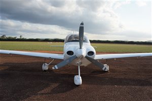 2004 Cirrus SR22 G2