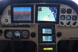 2004 Cirrus SR22 G2