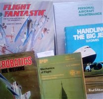 Textbooks - Collectors aviation books 
