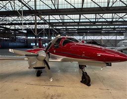 2022 Diamond DA62 - 7 Seat Twin