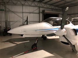 2017 Diamond DA42 V1