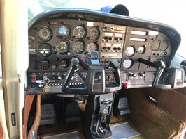 1986 Cessna 182 Skylane 182R