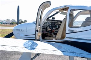 1977 Rockwell Commander 114 Aircraft