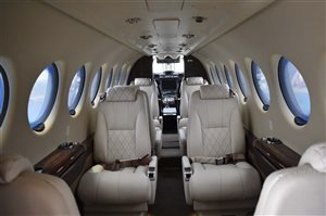 2016 Beechcraft King Air 350 i