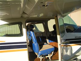 1982 Cessna 182 Skylane Aircraft