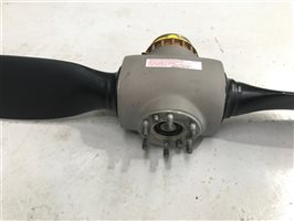 Propellers Serviceable - Cessna McCAULEY 2 BLADE 182 PROPELLER