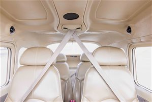 2005 Cessna 182 T