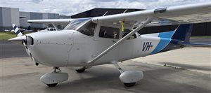 2005 Cessna 172 s 