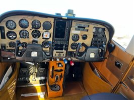 1976 Cessna 182 P