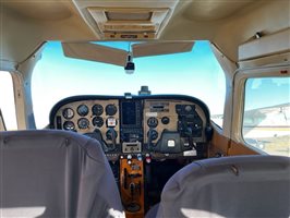 1976 Cessna 182 P