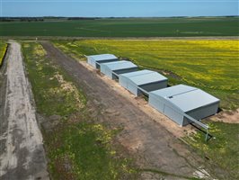 Hangars - Hangar For Sale Cressy Aerodrome