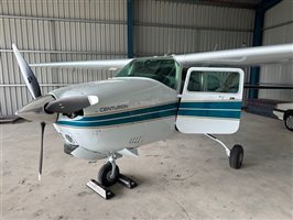 1986 Cessna 210 R