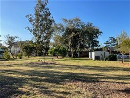 Property - House and land adj to Boonah airfield