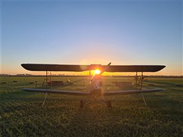 1943 De Havilland Tiger Moth Aircraft