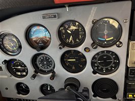 1975 Cessna 182 P