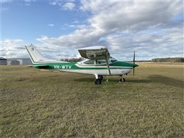 1974 Cessna 182 Aircraft
