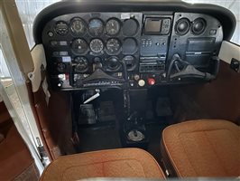 1977 Cessna 172N Aircraft