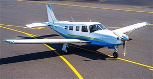 2000 Piper Saratoga II HP Aircraft