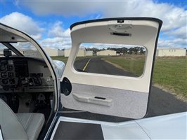 2003 Piper Archer III Aircraft