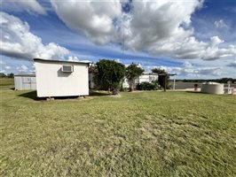 Hangars - Hangar - Kingaroy
