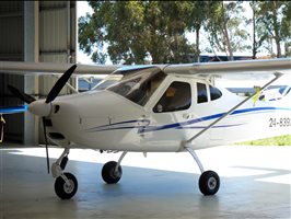 Businesses - Flying School For Sale