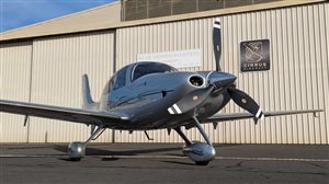 2003 Cirrus SR22 TN