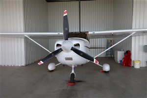 2001 Cessna 182 182T