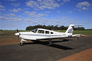 1981 Piper Arrow 201 Aircraft