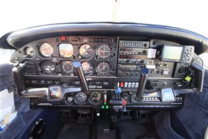 1981 Piper Arrow 201 Aircraft