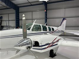 1975 Beechcraft Baron 58 Aircraft