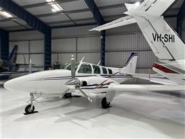 1975 Beechcraft Baron 58 Aircraft