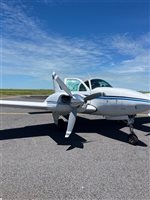 1963 Beechcraft Baron 55 B Aircraft