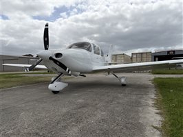 2004 Cirrus SR20 G2