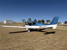 2014 Cirrus SR22 Aircraft
